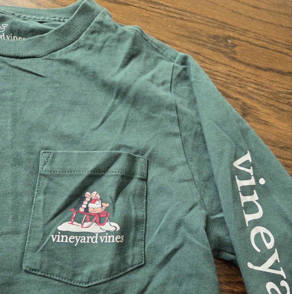 Vineyard Vines Green Long Sleeve Shirt Happy Holidays Sz.S(8-10) - Picture 2 of 9